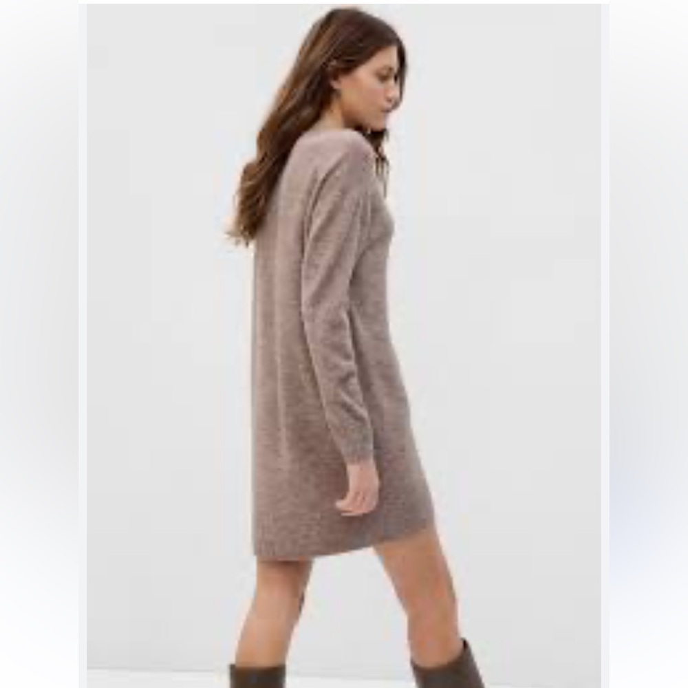 Atmosphere -Primark- Oatmeal Sweater Dress-Soft- Center Seam- Pockets-EUC -Sz S😍